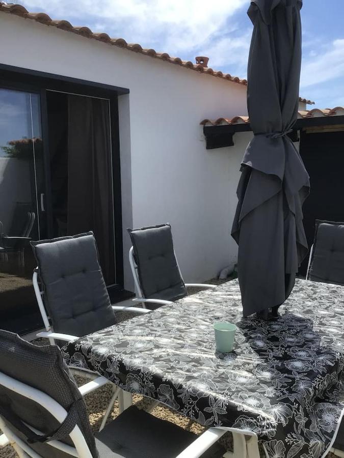 Le Petit Beauregard Apartment Le Fenouiller Bagian luar foto